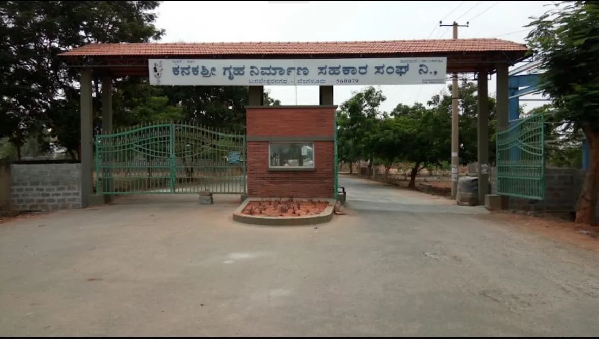 1200 Sqft BDA West Facing Site for Sale in Kanakashree Layout, Kannur, Hennur Bagalur Road