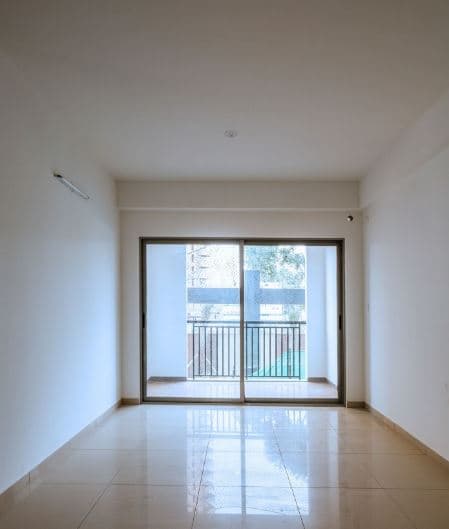 2 BHK Semi Furnished Flat for Rent in Goyal Orchid Woods, Kothanur, Hennur Main Road, Measuring 1100 Sqft